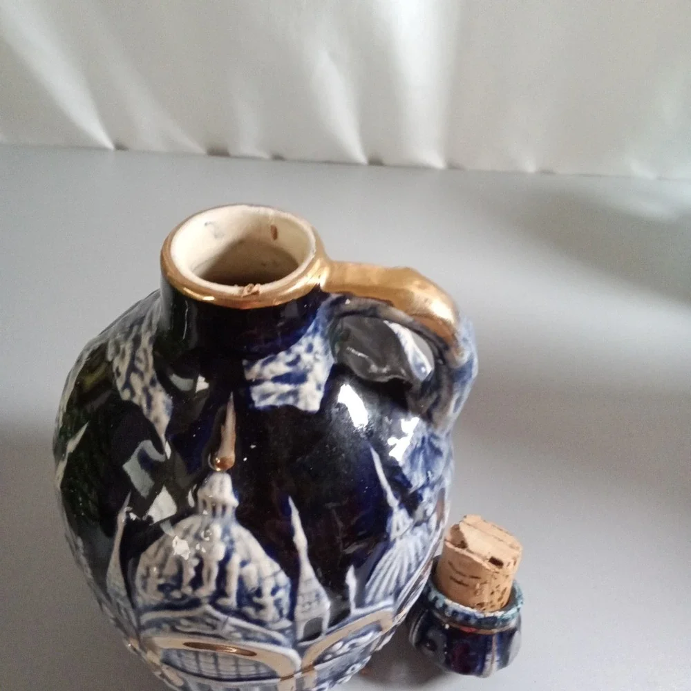 Vintage Tilso Japan Cobalt Blue Musical Decanter Crown Stopper Gold Trim 7.25